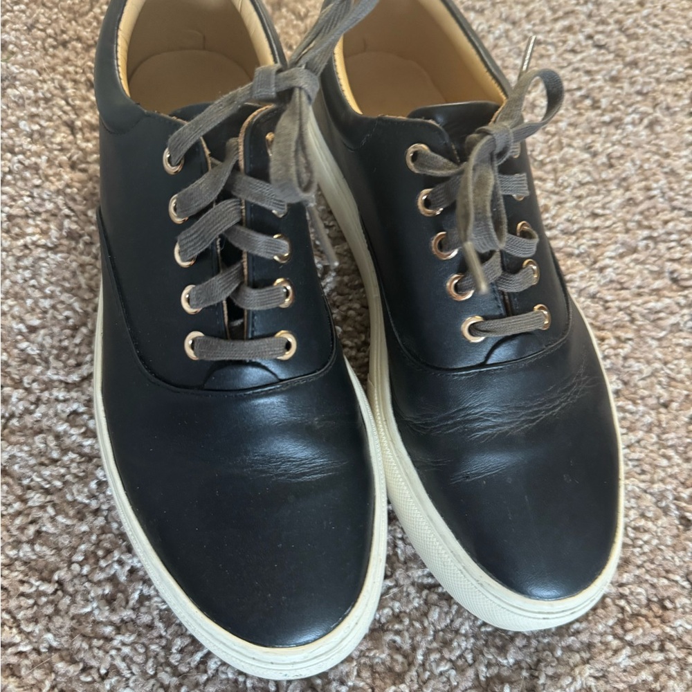 Nisolo Black Leather Lace-Up Sneakers